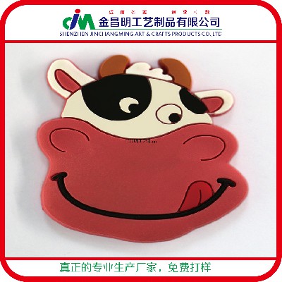 pvc滴膠工藝制品 軟膠手機(jī)殼配飾品掛件 汽車車型橡膠配件定做